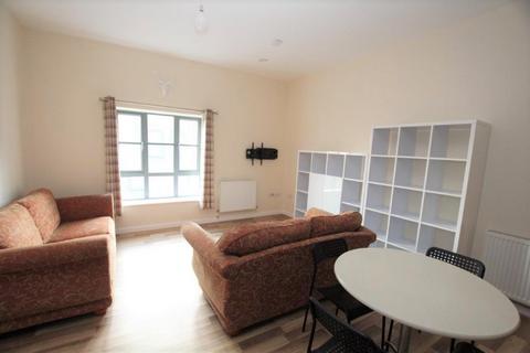 2 bedroom apartment to rent, The Old Post Office , Station Road