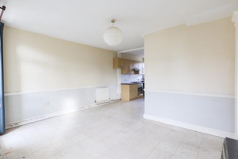 3 bedroom apartment for sale, Axminster Road, London