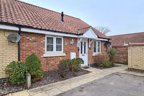 32 Arnold Pitcher Close, North Walsham, NR28 0FG
