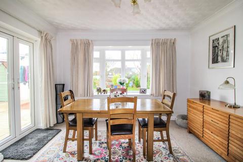 31 Highridge Close, Purton, Swindon, SN5 4BS