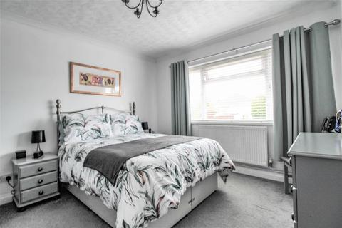 31 Highridge Close, Purton, Swindon, SN5 4BS