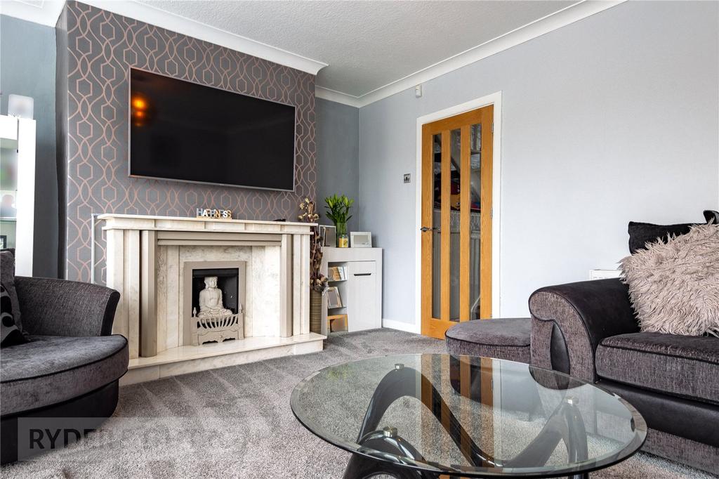 Hill Lane, Blackley, Manchester, M9 3 bed semidetached house £285,000