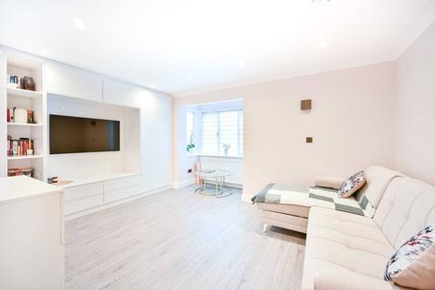9 Oak Lane, Isleworth, TW7 6HH