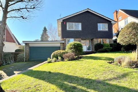40a Monahan Avenue, Purley, CR8 3BA
