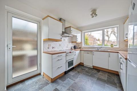 40a Monahan Avenue, Purley, CR8 3BA