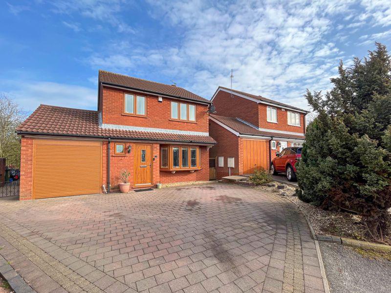 Saredon Road, Cheslyn Hay, WS6 7JE 4 bed detached house for sale £375,000