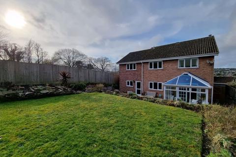 21 Epworth Close, Truro, TR1 1UP