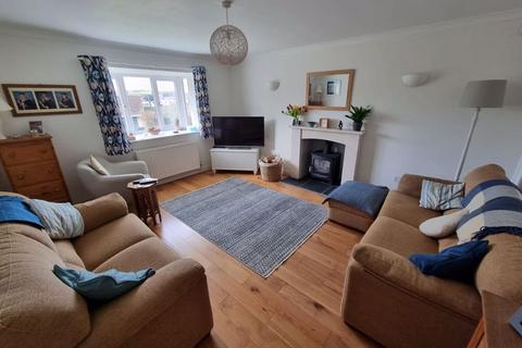 21 Epworth Close, Truro, TR1 1UP