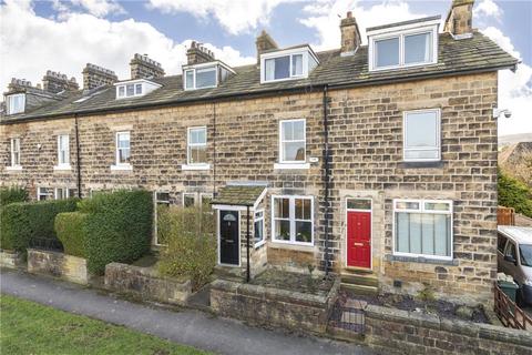 4 bedroom terraced house for sale, Farr Royd, Burley In Wharfedale, Ilkley, West Yorkshire, LS29