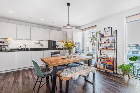 3 bedroom apartment to rent, Arbor House, London, SE14
