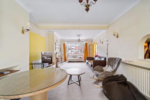 40 Priory Avenue, Cheam, Sutton, SM3 8LX