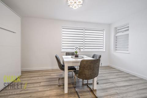 47 Candover Road, Hornchurch, RM12 4TY
