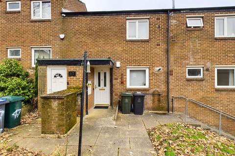 48 Hew Clews, Bradford, BD7 4RF