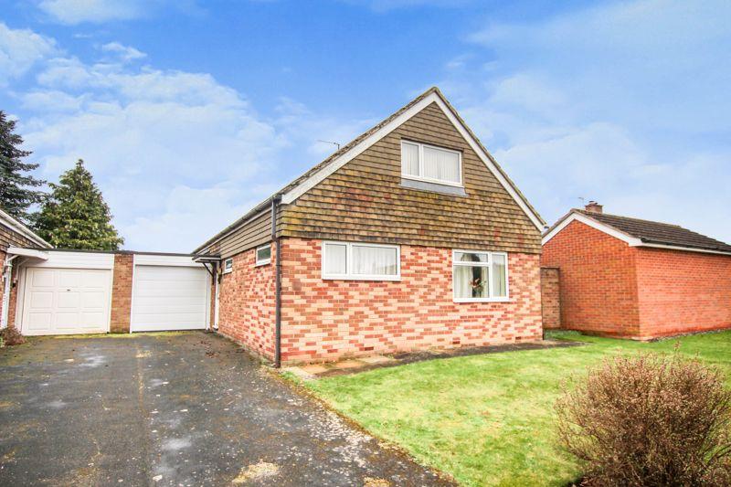 YARNTON 4 bed detached house for sale £475,000