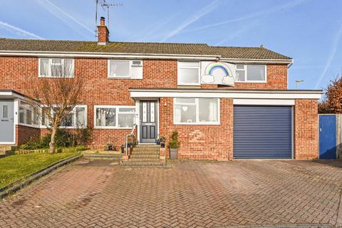 2 Bingley Close, Alton, GU34 2ER