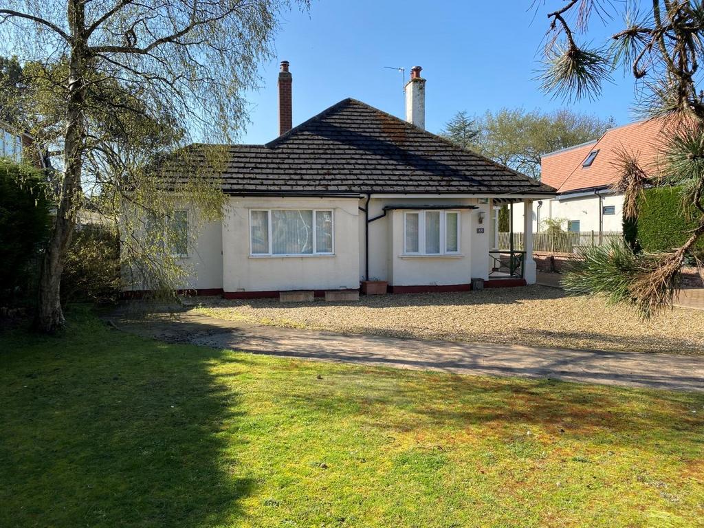 Kirklake Road, Formby, Liverpool, L37 4 bed detached bungalow for sale £695,000
