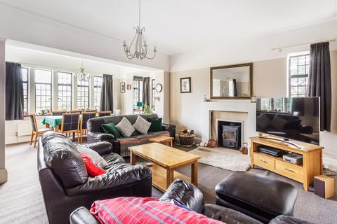 2 bedroom apartment for sale - Bluehouse Lane, Oxted, RH8