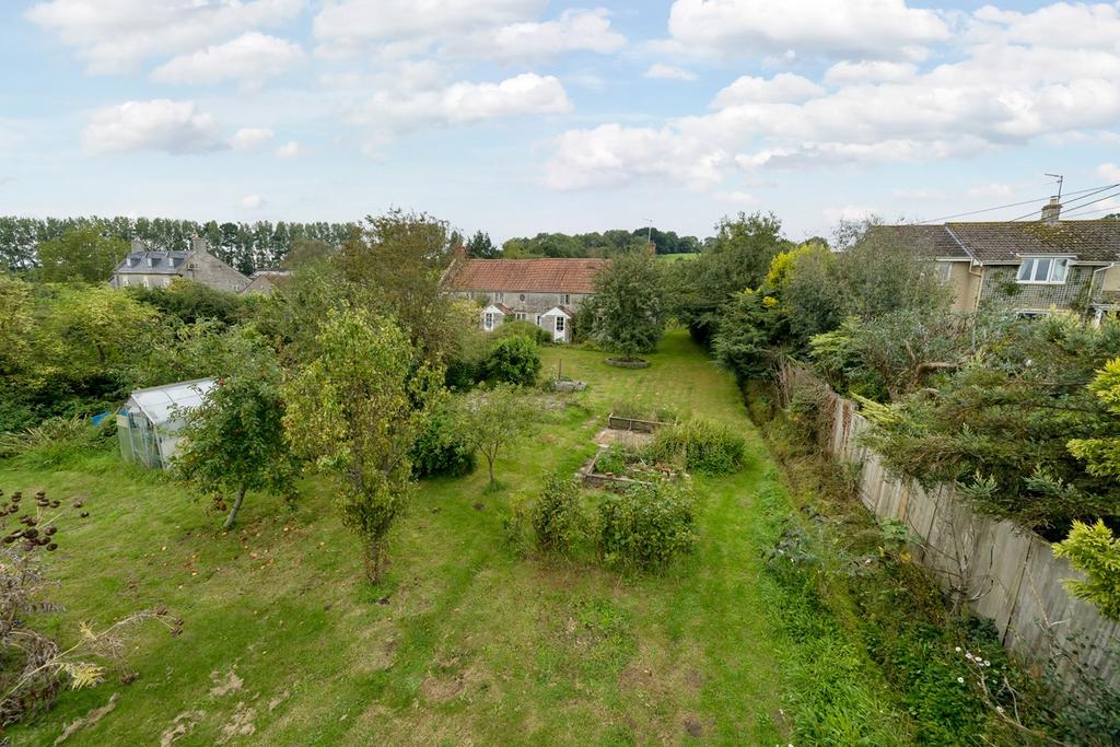 Wraxall, Wraxall, Shepton Mallet, BA4 3 bed semidetached house £350,000