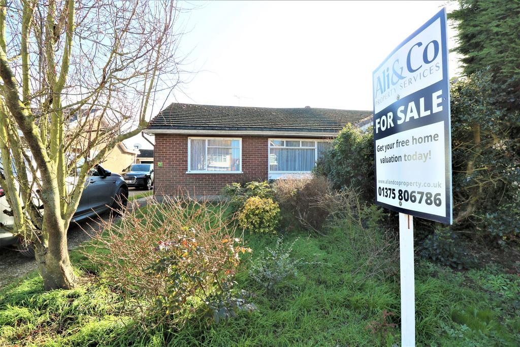 The Spinney, Orsett, Grays 2 bed bungalow £365,000