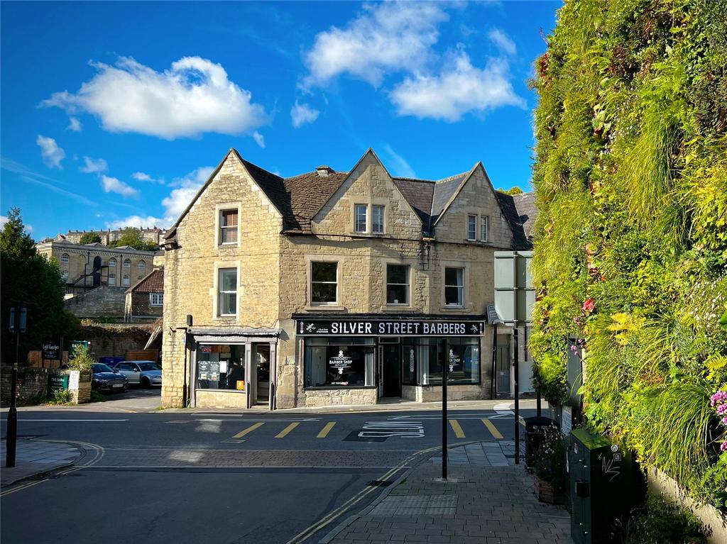 Silver Street, BRADFORDONAVON 2 bed apartment for sale £325,000