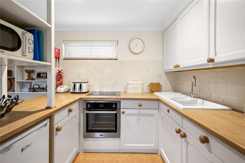Kitchen 2