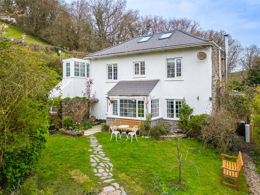 Harberton, Totnes, Devon, TQ9 3 bed detached house for sale £575,000