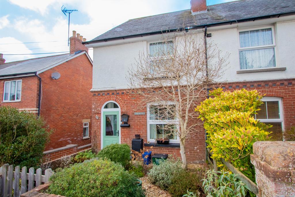 Ridgeway, Ottery St Mary 3 bed semidetached house £365,000