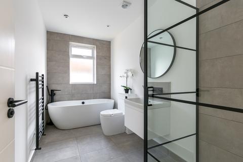 3 bedroom semi-detached house for sale - Dorking Road, Chilworth, Guildford GU4 8NR