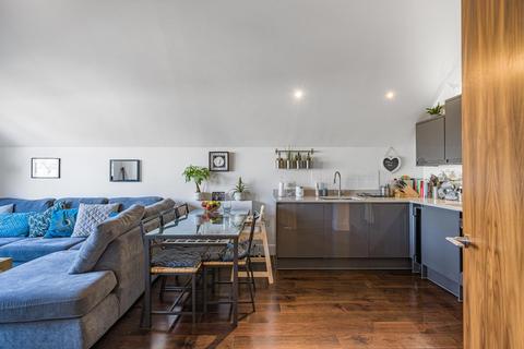 Flat 15, 1d Palace Road, London, SW2 3DY