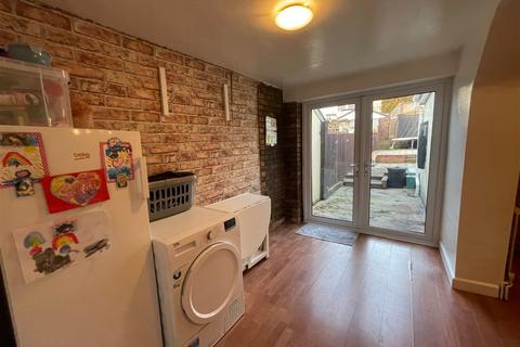 9 Albert Street, Pentre, CF41 7JX