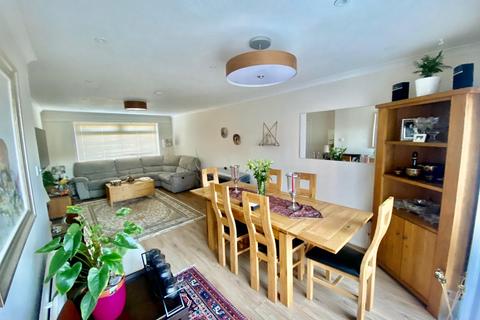 undefined, Cairnlee Avenue East, Cults AB15