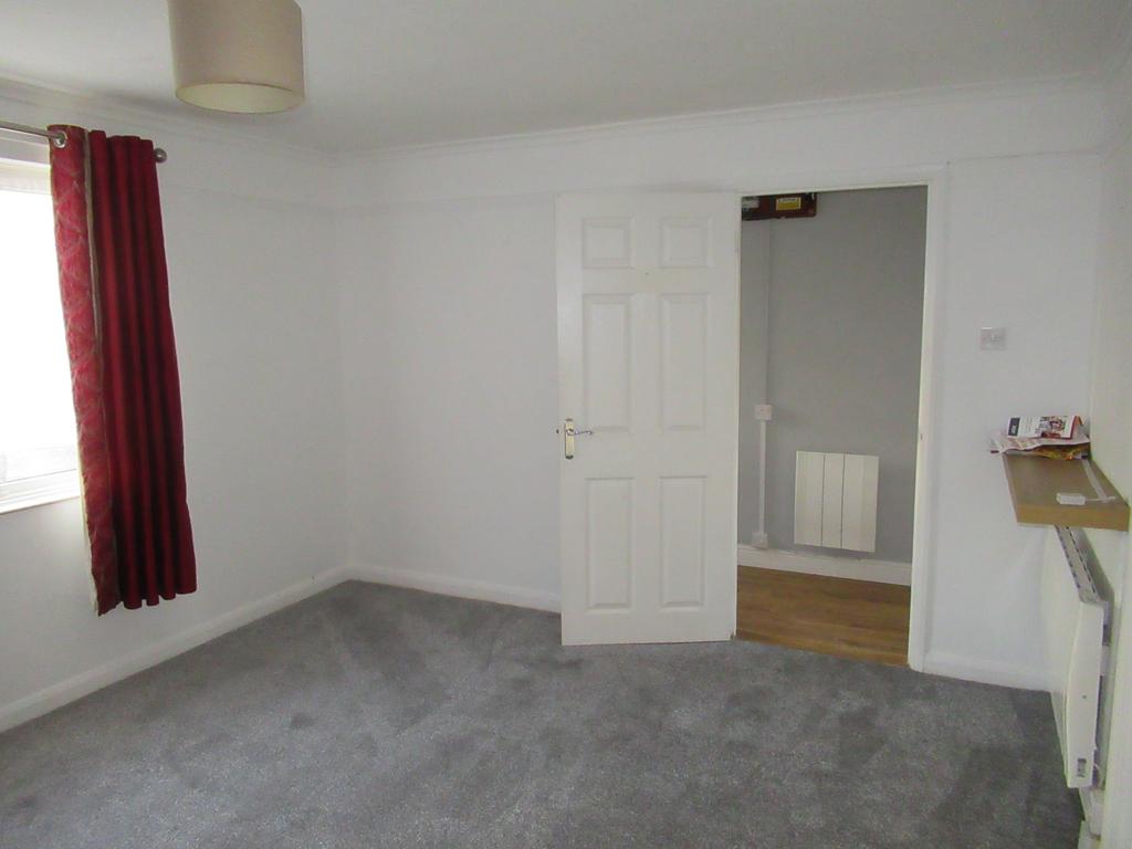Manor Place, Keinton Mandeville TA11 1 bed ground floor flat £625 pcm