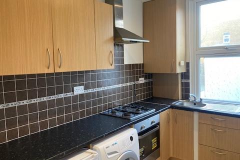 1 bedroom flat to rent, Walters Road, South Norwood, SE25