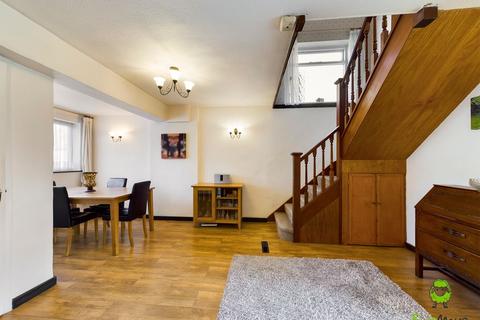 87 Bexley Road, Erith, DA8 3SW