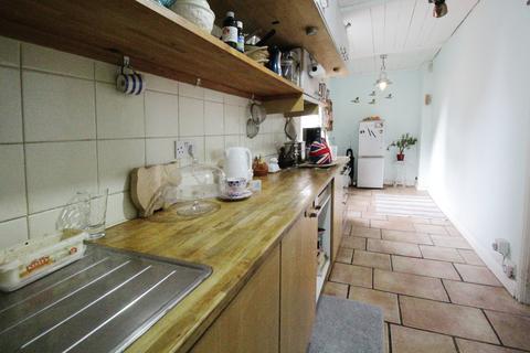 7 Ash Hill Road, Hatfield, Doncaster, DN7 6JH