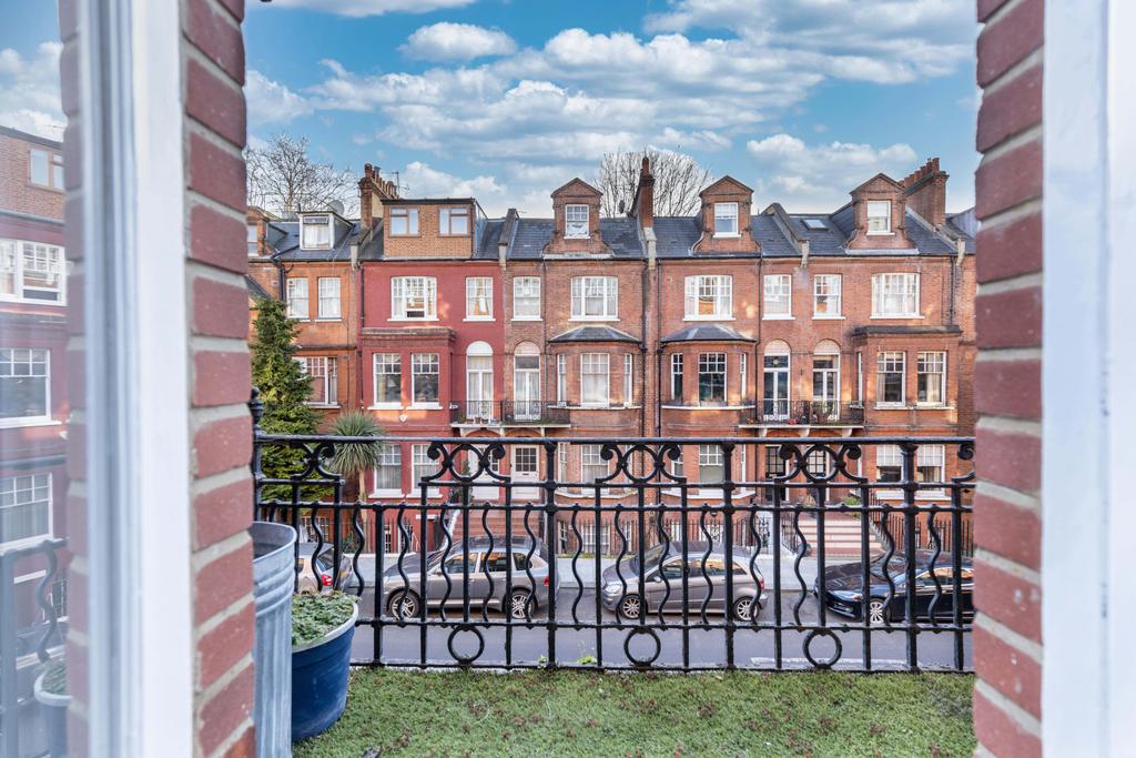 Avonmore Road, West Kensington, W14 1 bed flat £1,950 pcm (£450 pw)