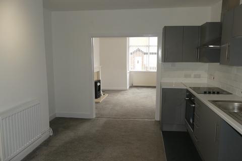 2 bedroom property to rent, George Street GFF