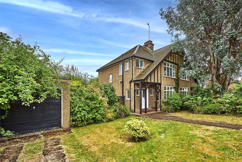 Hamilton Road, St. Albans... 4 bed house £1,700,000