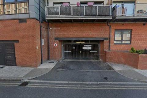 Parking to rent, Perth Road, Ilford IG2
