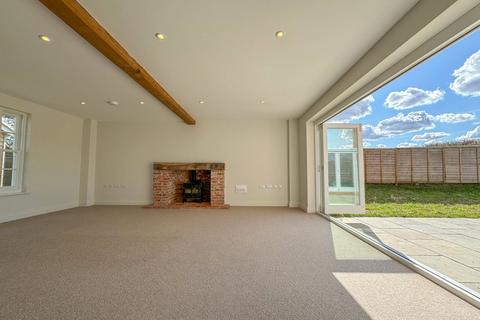 4 bedroom detached house to rent, Assington Green, Stansfield, Suffolk, CO10
