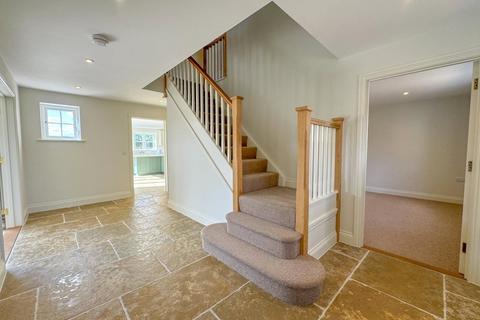 4 bedroom detached house to rent, Assington Green, Stansfield, Suffolk, CO10