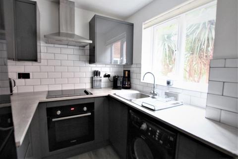 1 bedroom apartment for sale, Bream Close, Tottenham Hale, London, N17