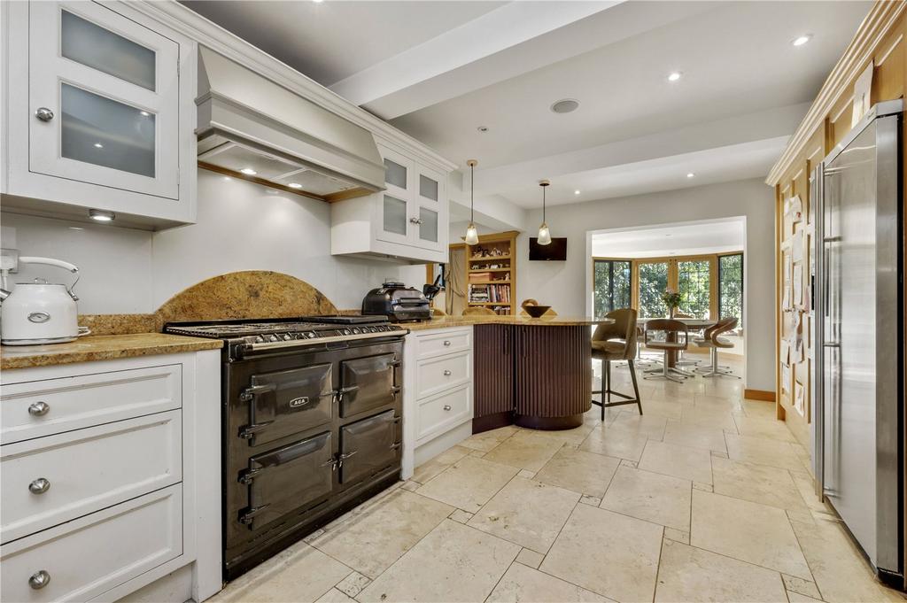 Kitchen/Breakfast