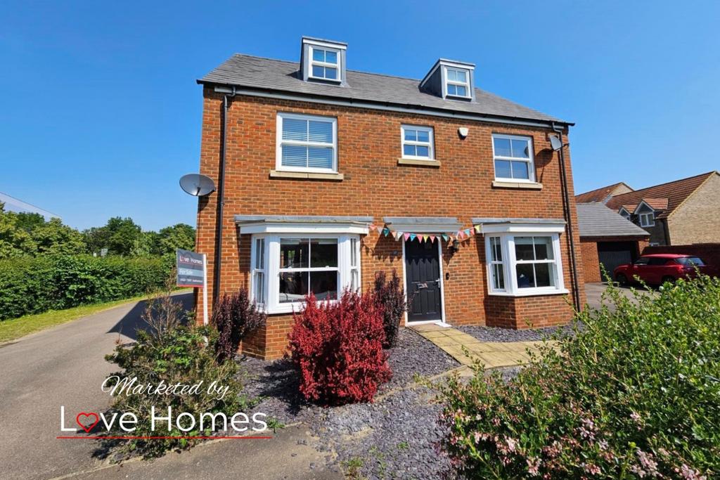 Fieldfare View, Wixams 5 bed detached house for sale £550,000