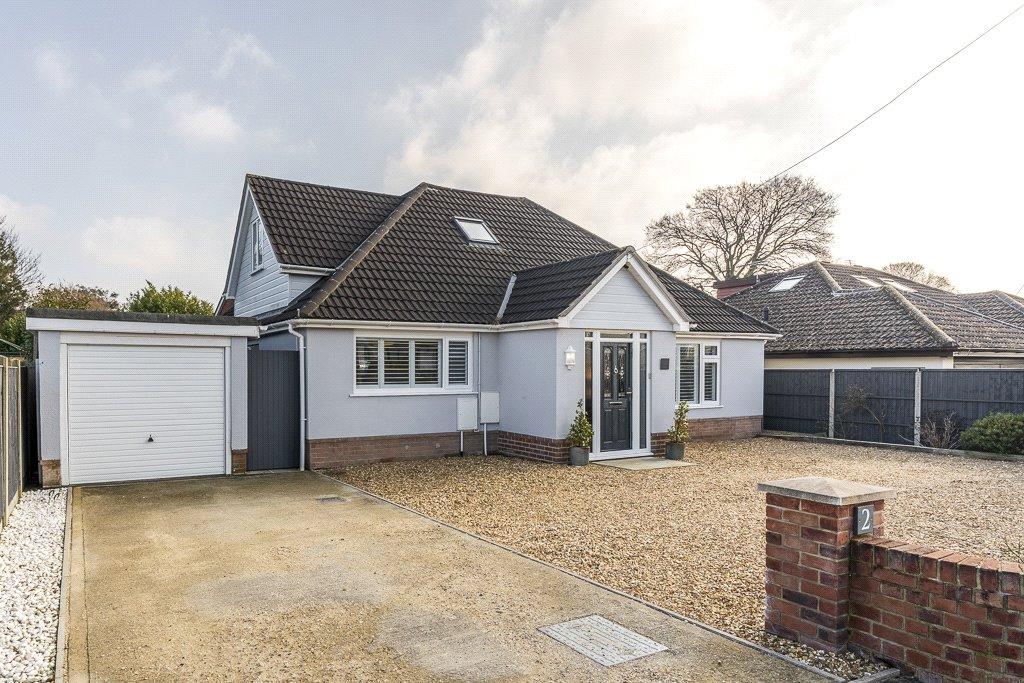 Oakhurst Road, West Moors, Ferndown, Dorset, BH22 4 bed detached house