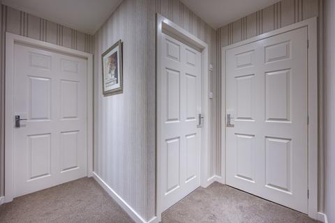 2/1, 1 Glenmore Place, Glasgow, G42 0EA