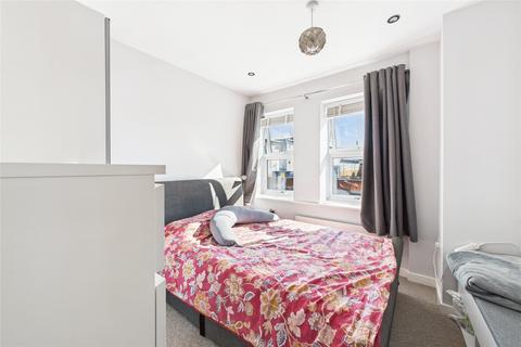 1 bedroom apartment for sale, Trident House 38-44, Victoria Road, Farnborough, Hampshire, GU14