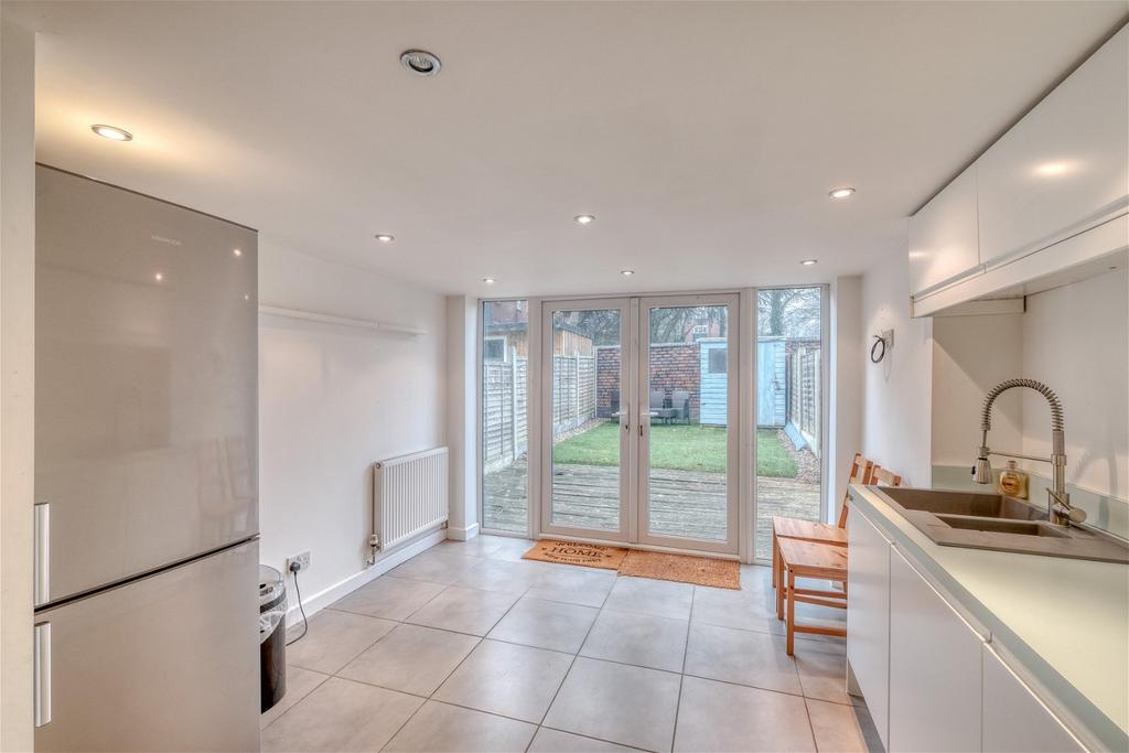 Holly Grove, Stourbridge, DY8 1UF 3 bed townhouse £230,000
