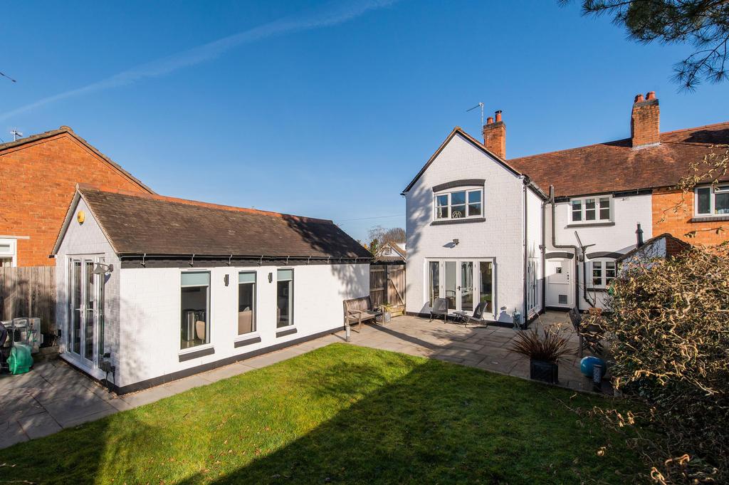 Mayswood Road, Wootton Wawen, HenleyinArden, Warwickshire, B95 4 bed
