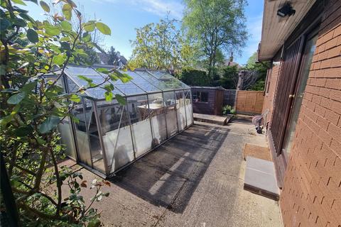 6 Pineway, Wirral, CH60 6RP